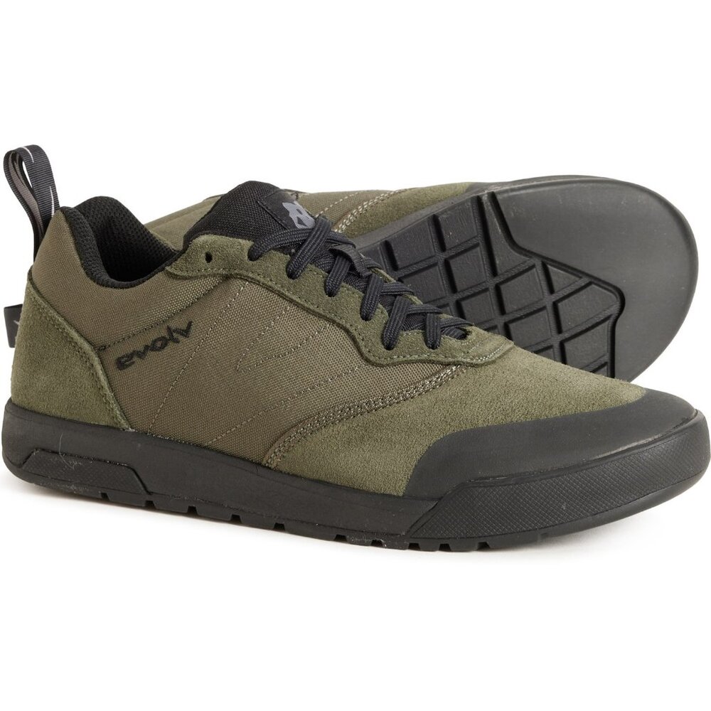 Evolv  Rebel Walking Shoes - Army Green Suede  Size Men 6.5 M, Women 7.5    NIB